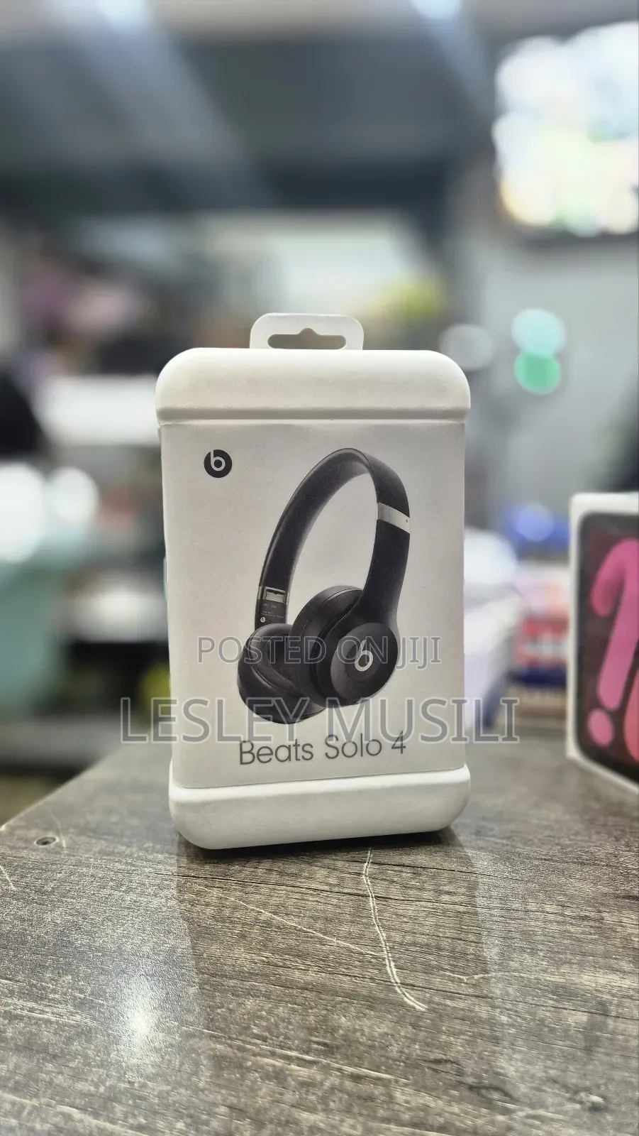 Beats Solo 4 - Wireless Bluetooth on-Ear Headphones,