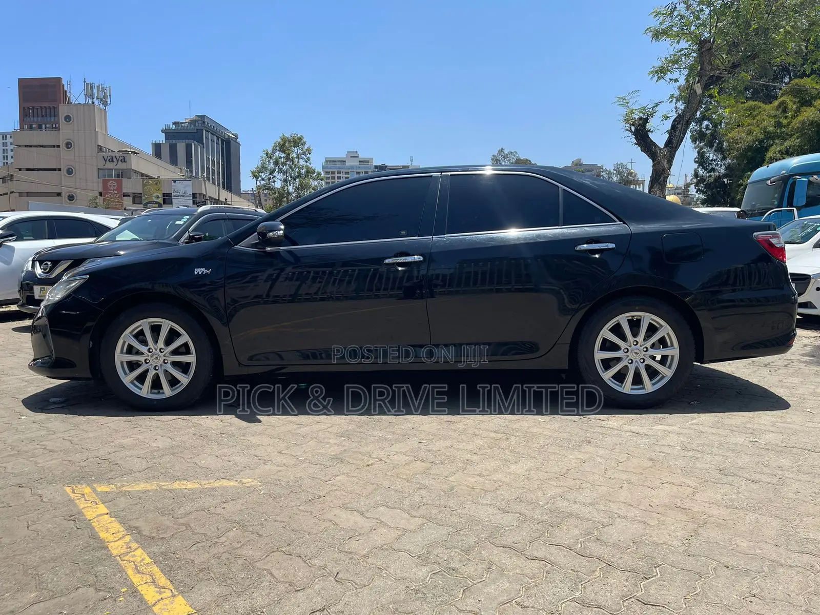 Toyota Camry 2015 Black