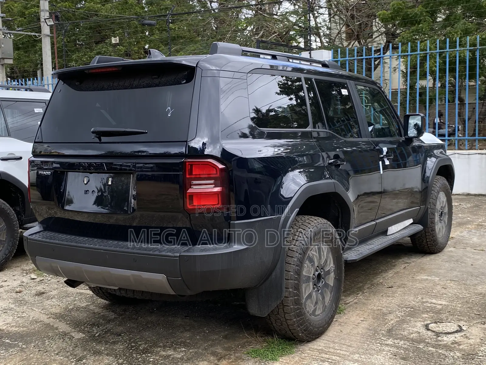 Toyota Land Cruiser Prado 2024 Black