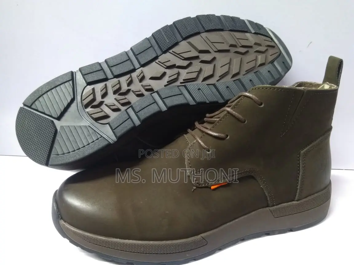 Quality Men Low Cut Boots