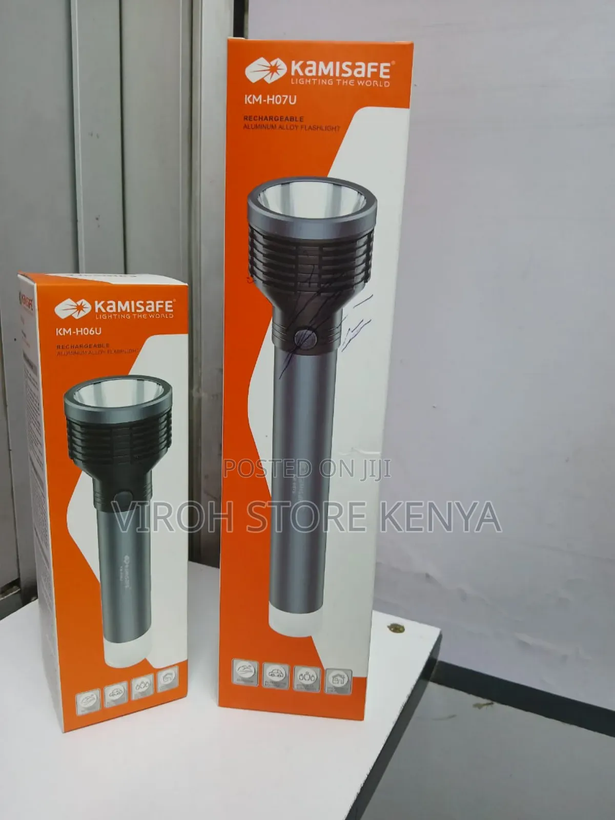 Kamisafe Torch H06U Rechargeable Flashing