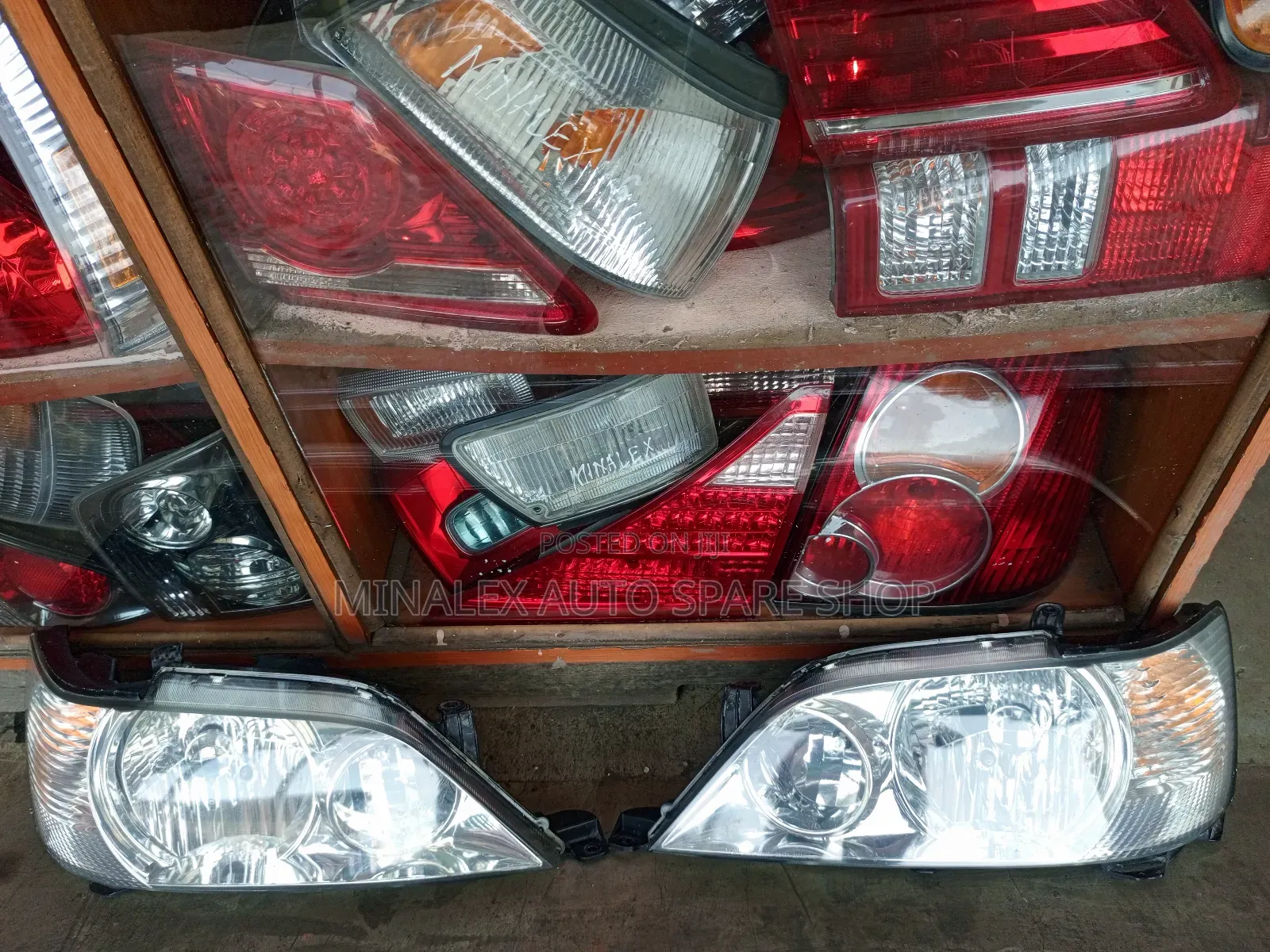 Vista Clear Reflector (Crystal Clear) Headlights LHS RHS