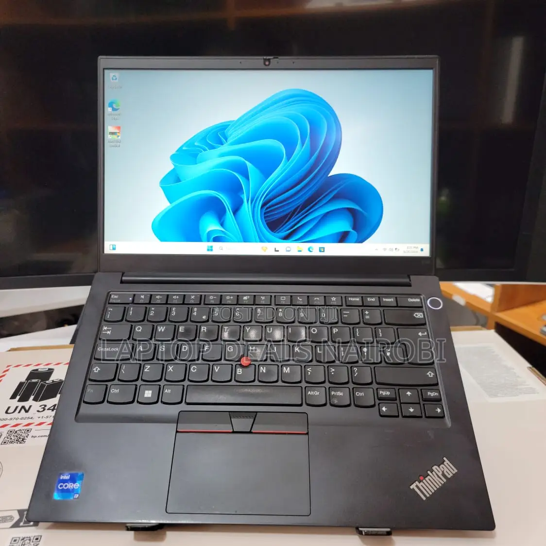 Laptop Lenovo ThinkPad E14 Gen 4 16GB Intel Core I7 SSD 512GB