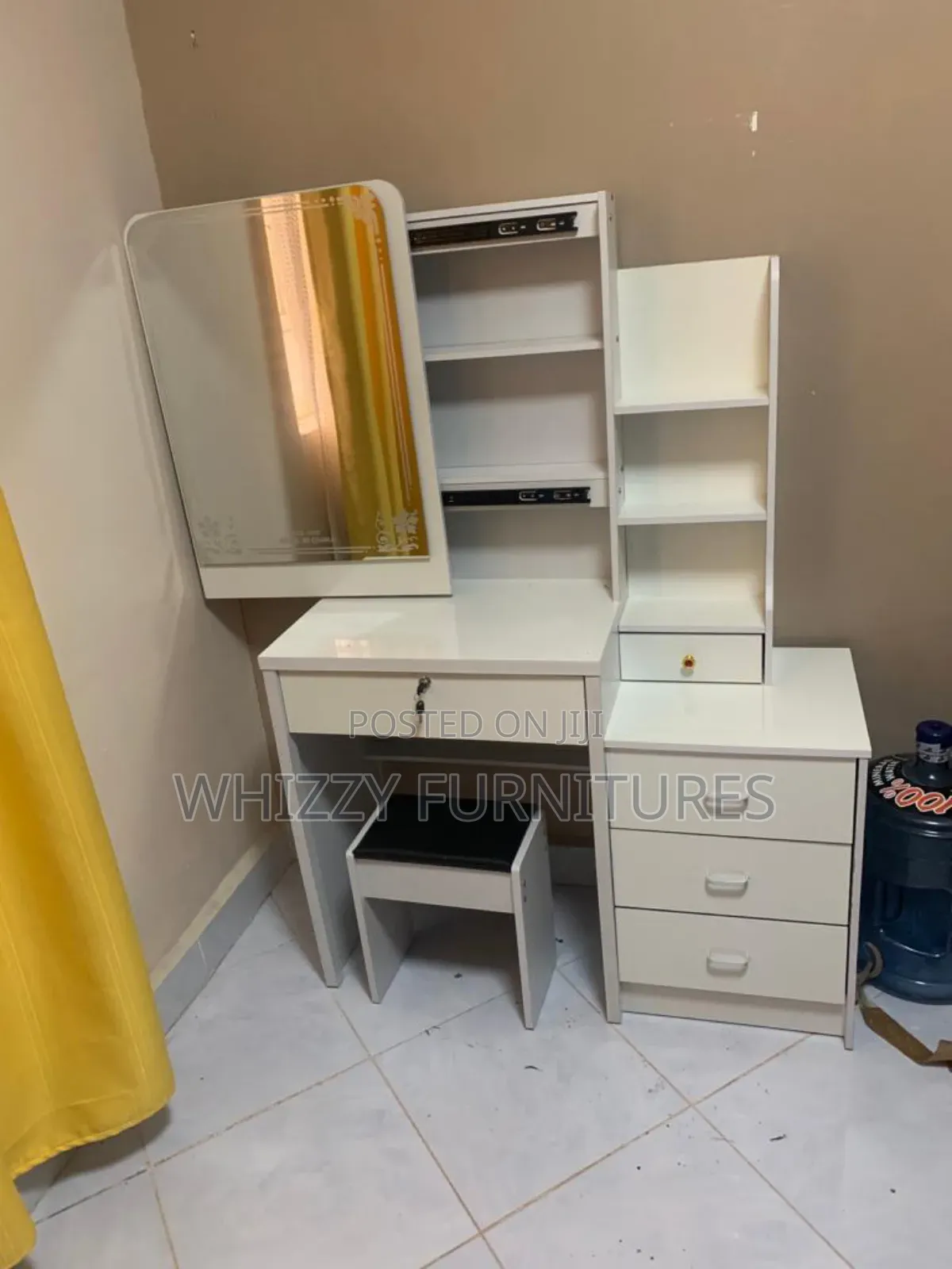 Dressing Table/Mirror