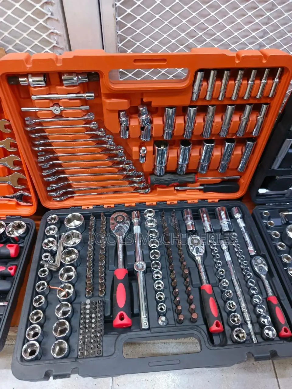 Toolbox 216 Pieces