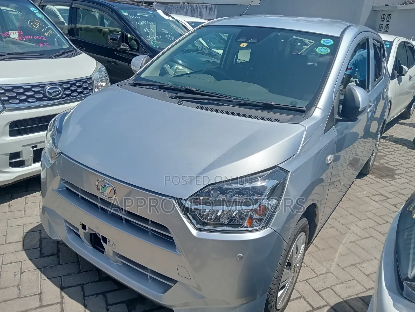 Daihatsu Mira 2018 Silver