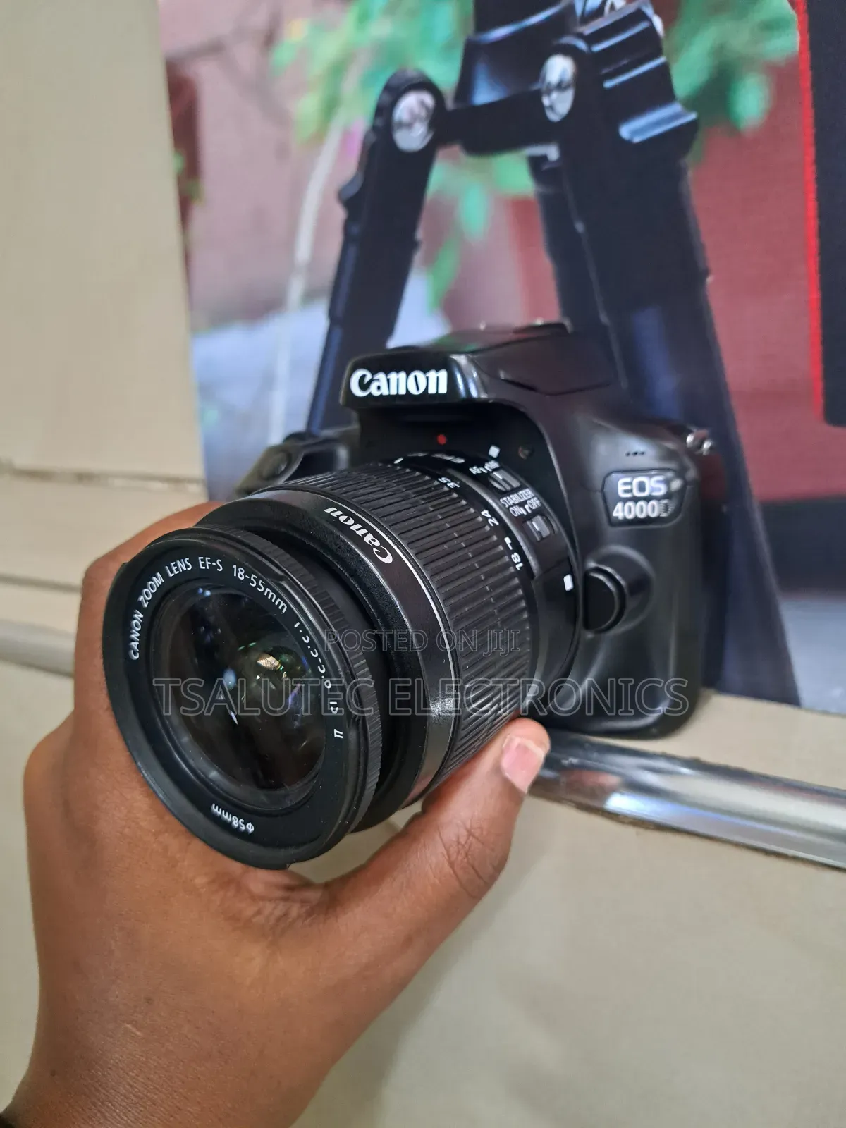 Canon 4000D DSLR