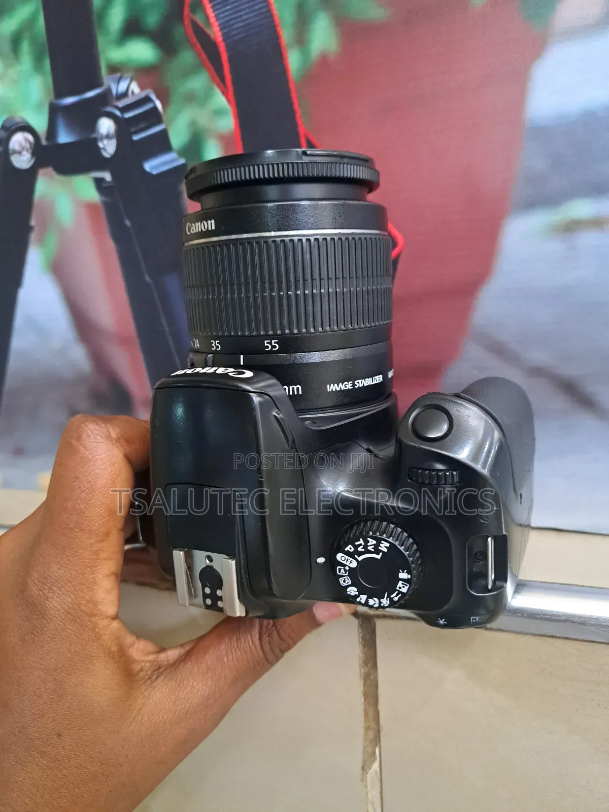 Canon 4000D DSLR
