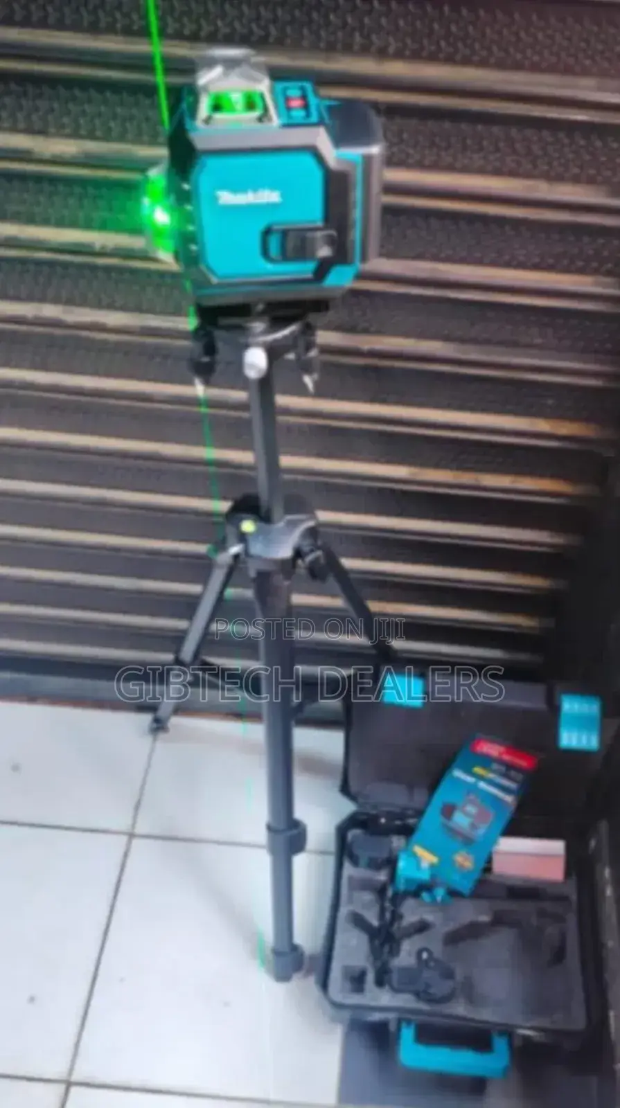 Makita Laser Level With Stand