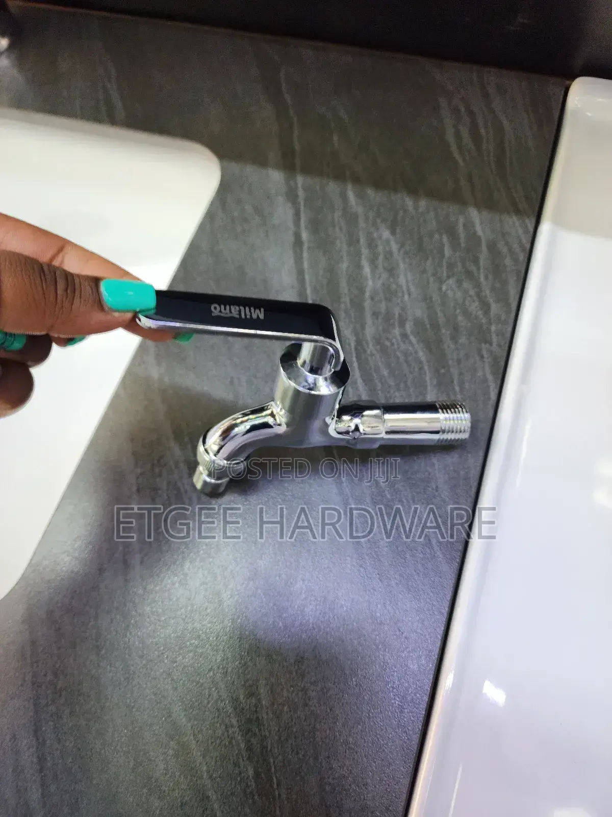 Milano Wall Tap