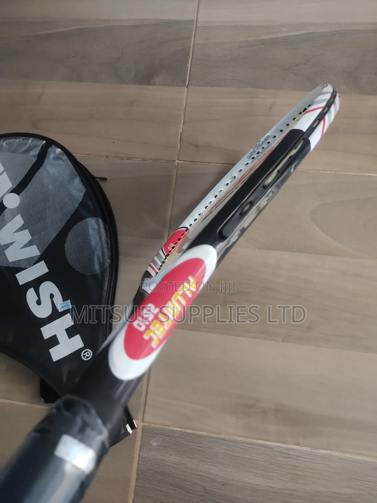 Senior Tennis Racket for Intermediate Players/Bag- Wish 2509