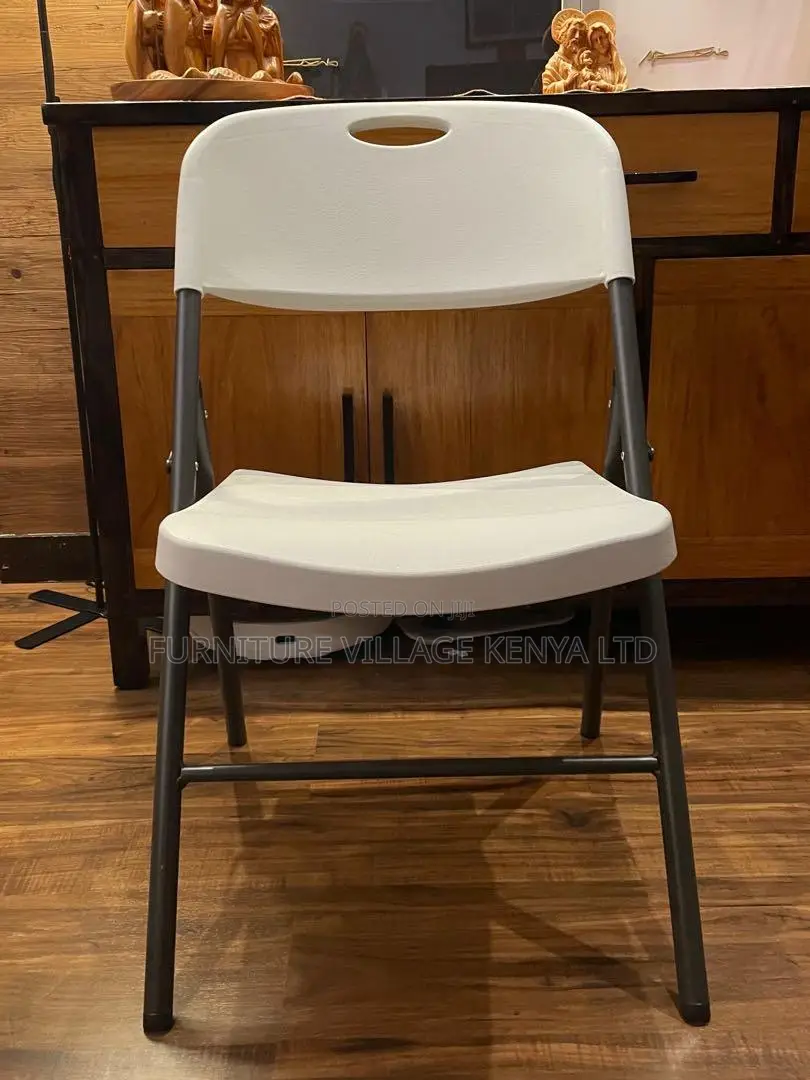 Foldable White Chairs for Garden, Party, Events, Office