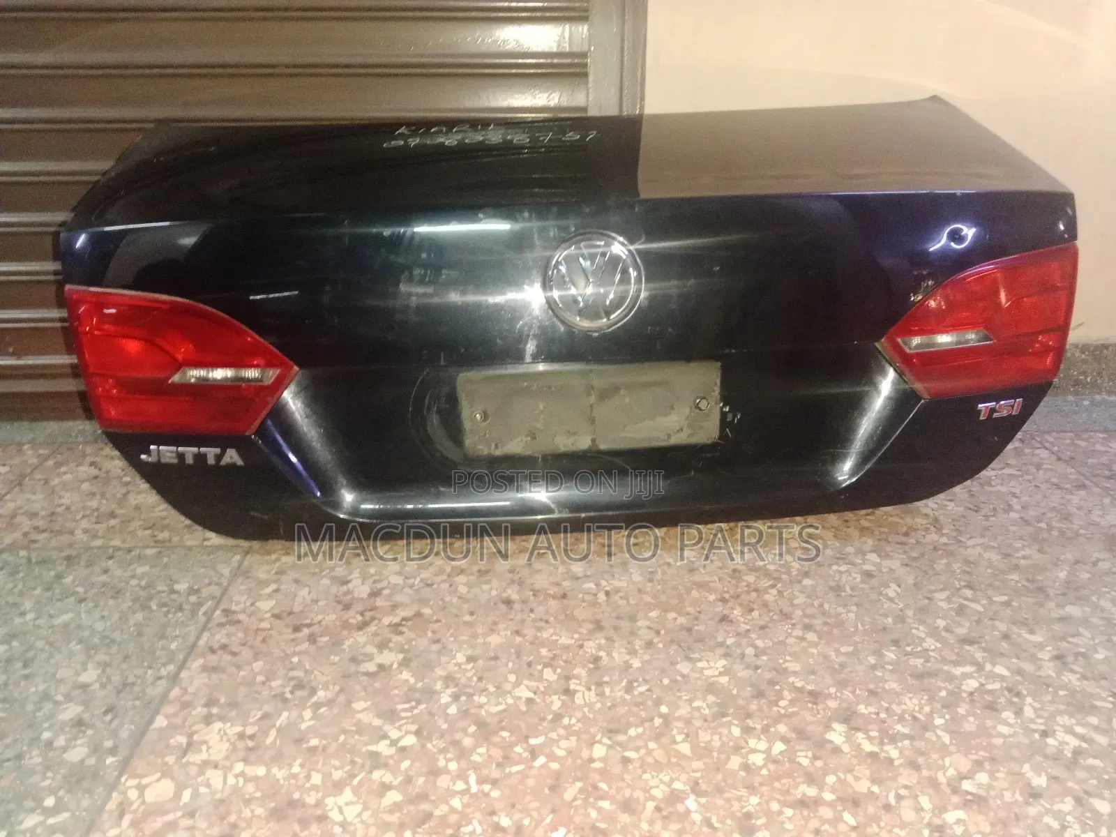 Volkswagen Jetta TSI Boot Tailgate