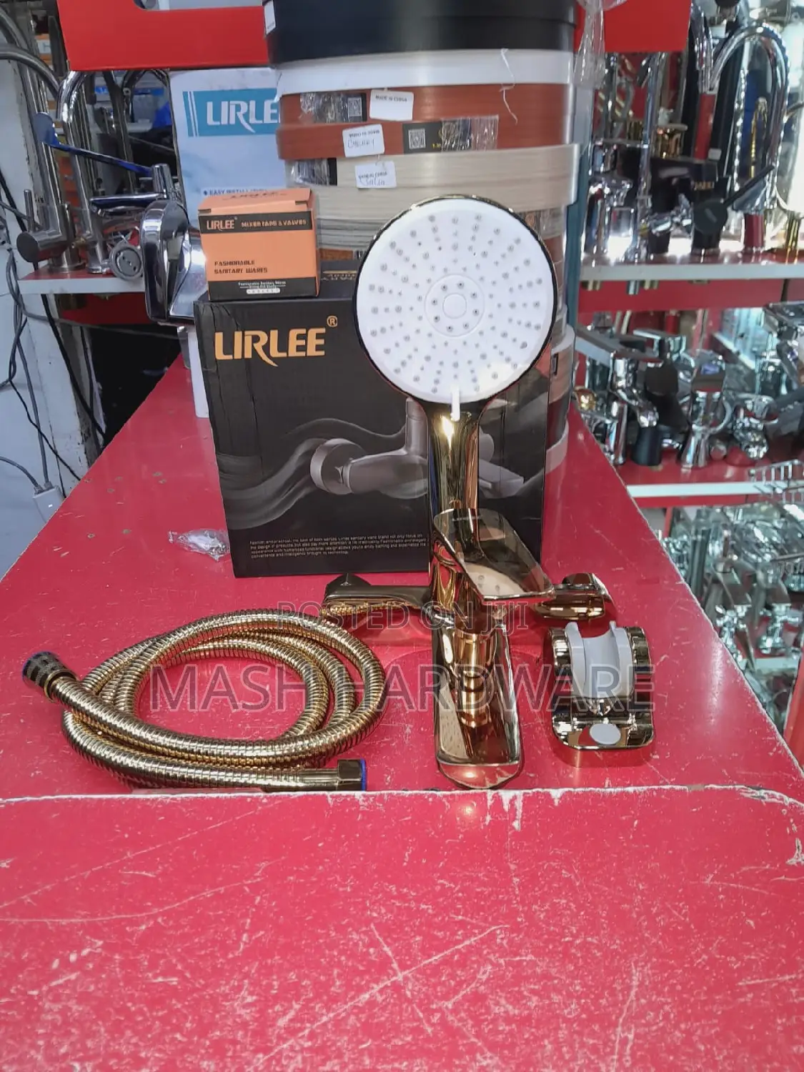 Lirlee Bathtub Mixer (Brass Finish)