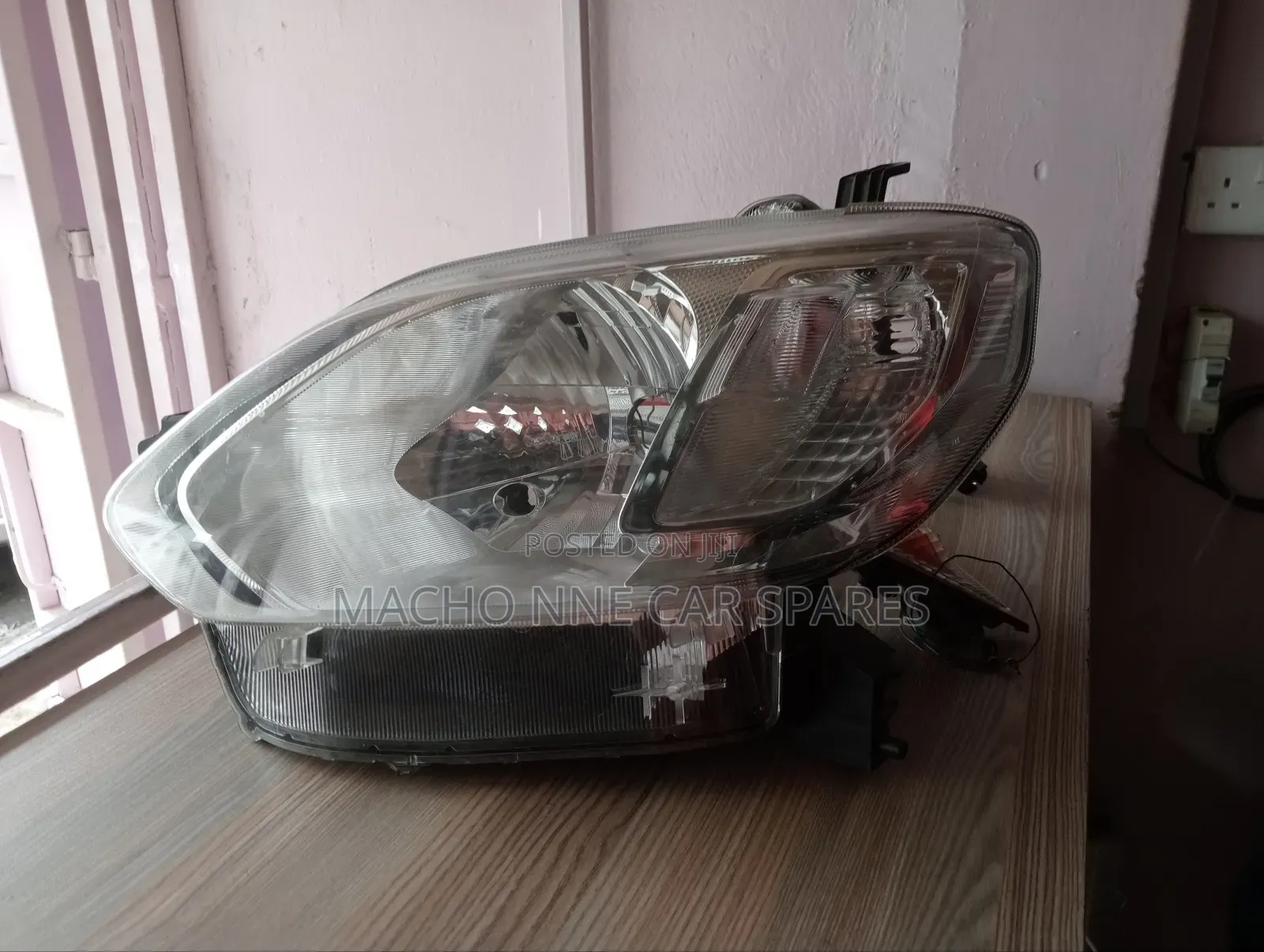 Toyota Passo 2018 Headlight