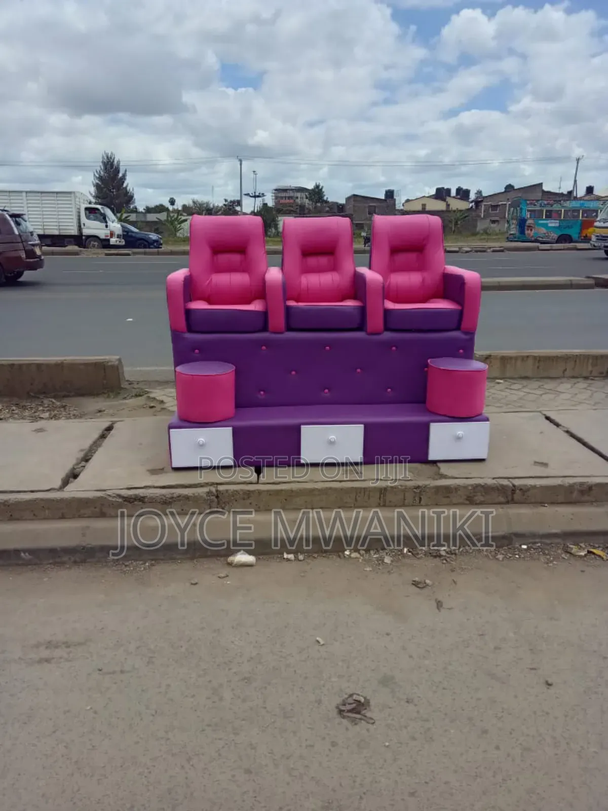 Pedicure Seat, Purple and Pink With Drawers 