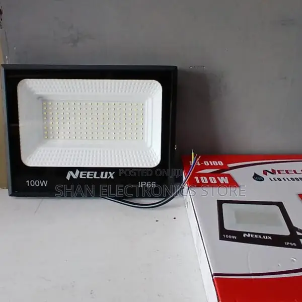 Highly Affordable >100w Ip65 Outdoor Led Flood Light
