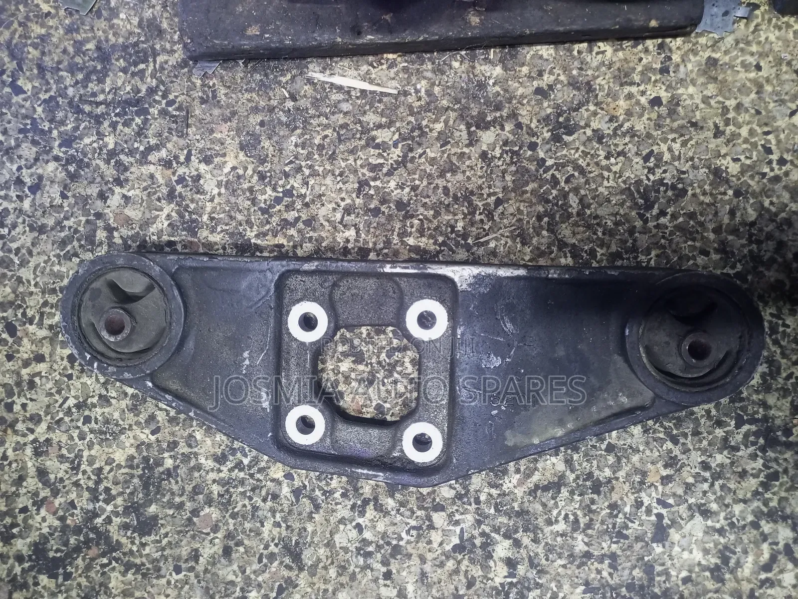 Fielder Diff Mount