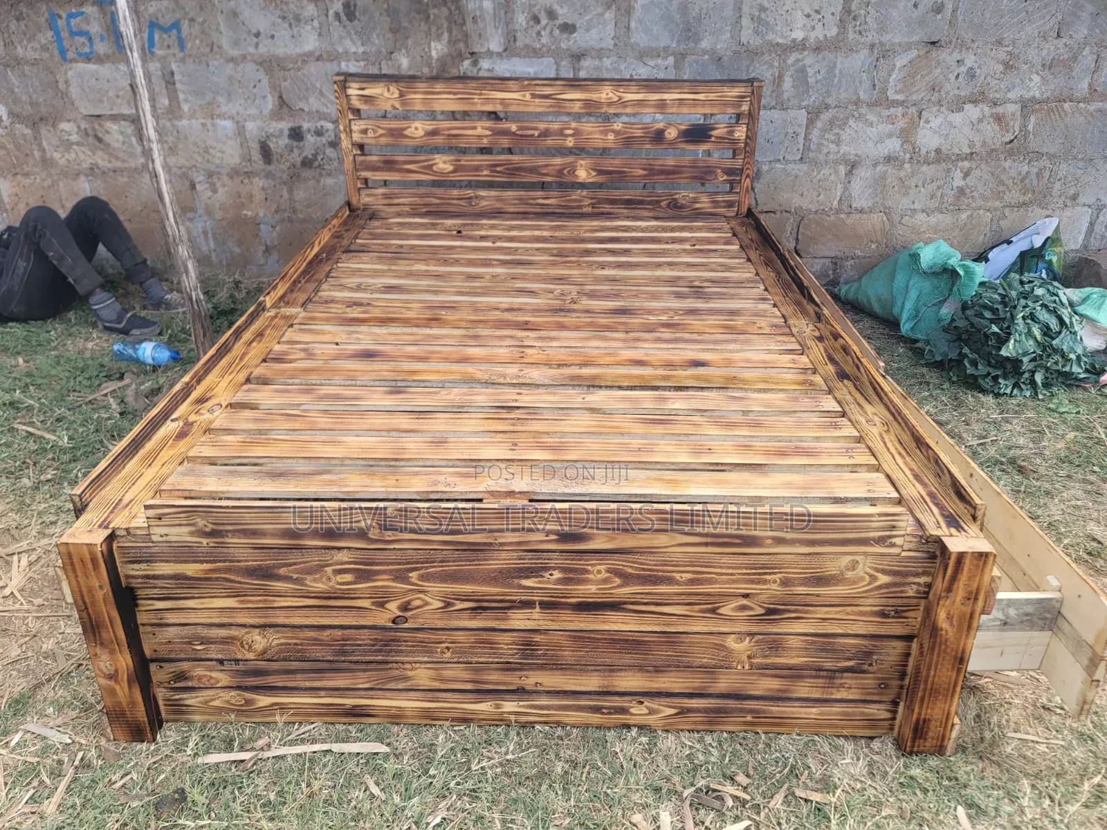 Rustic Pallet Bed - 5x6 Pallet Bed