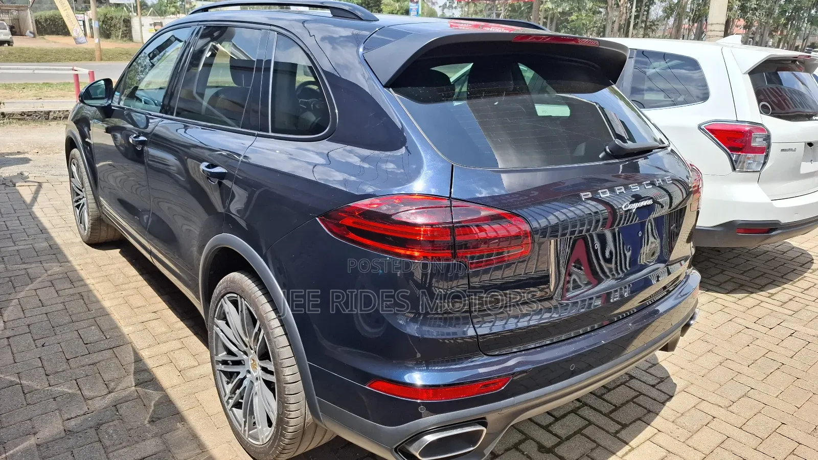 Porsche Cayenne Diesel AWD 2016 Black
