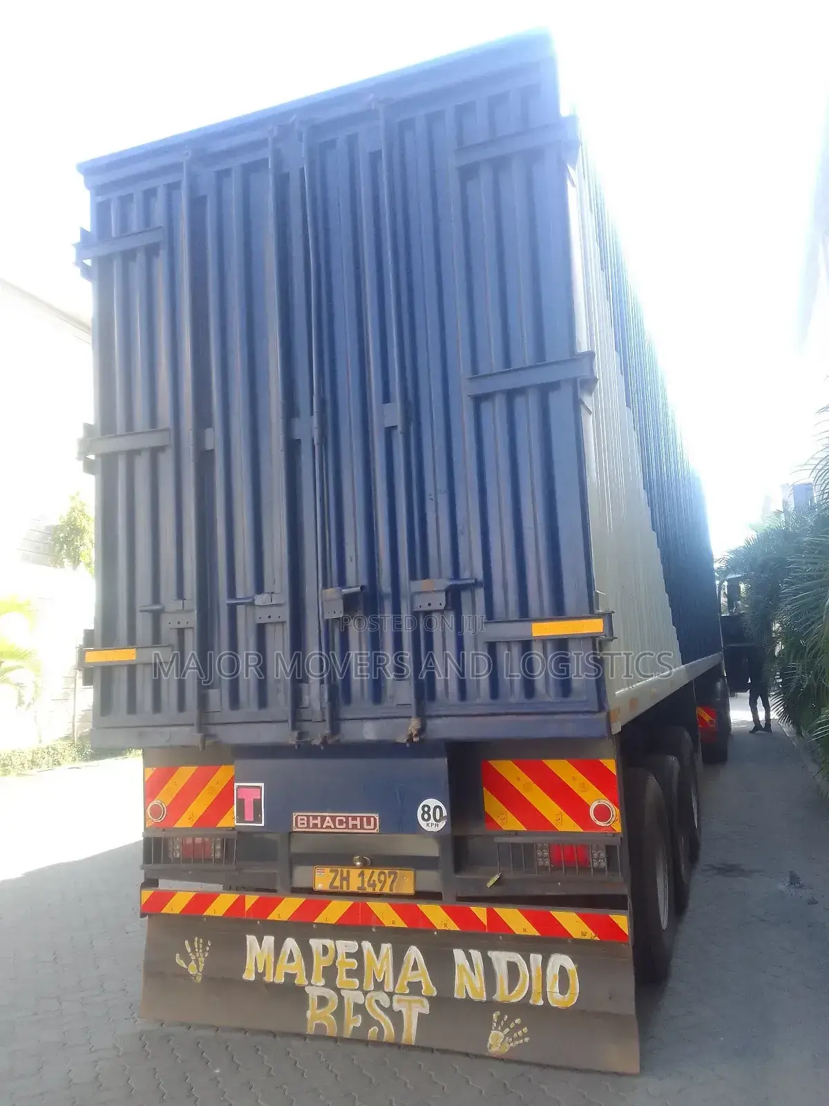 Box Body Trailer at Hand for Logistic Jobs