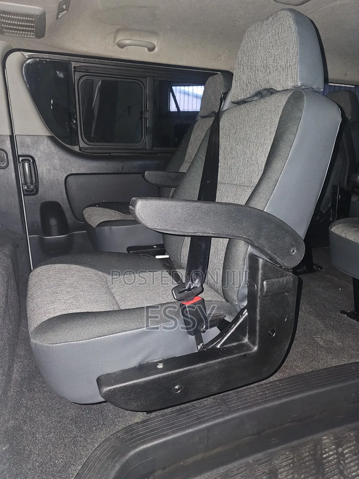 Tour Van and Land Cruiser Seats