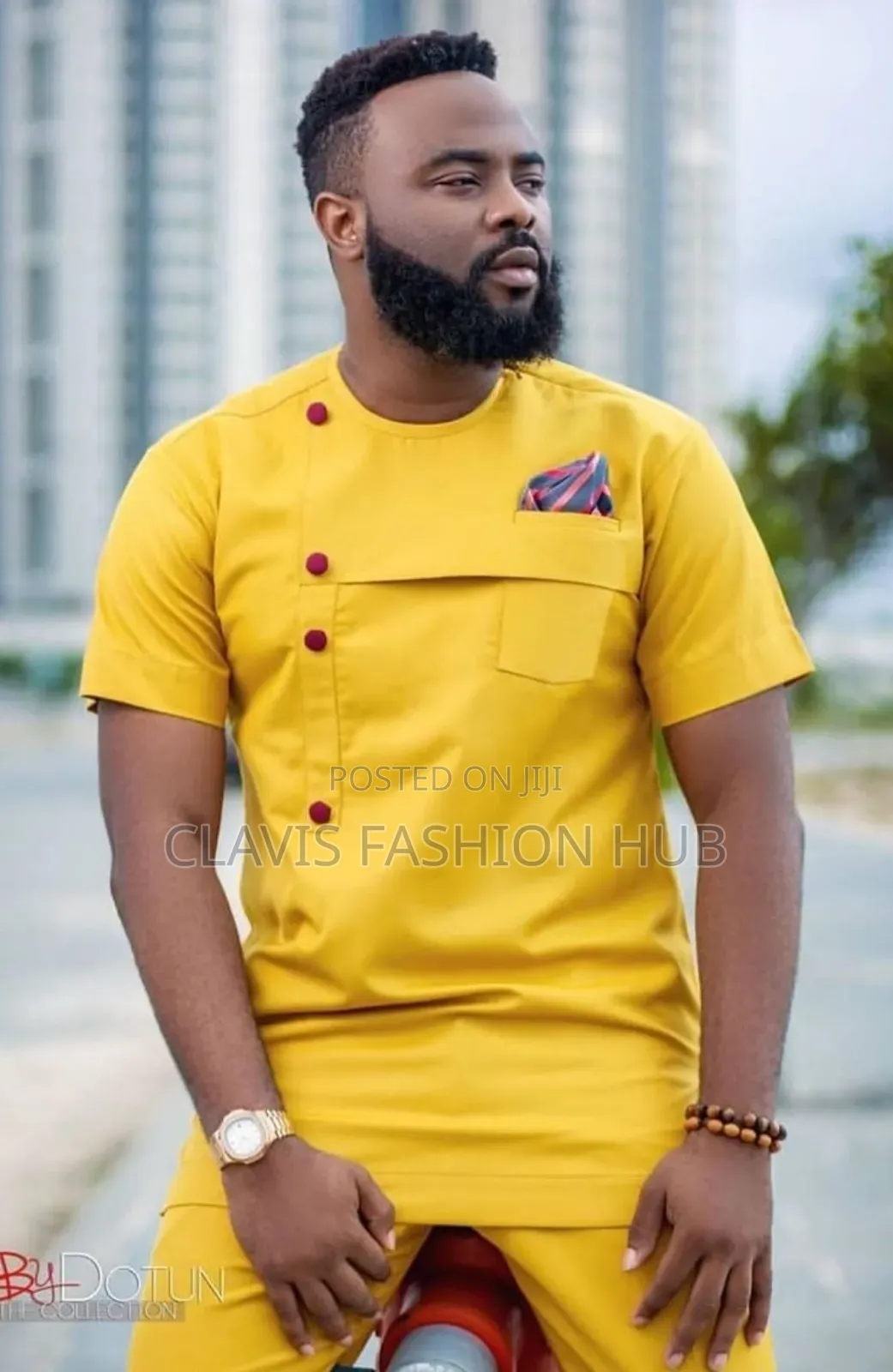 Short Sleeve Senator Suit Styles for Men