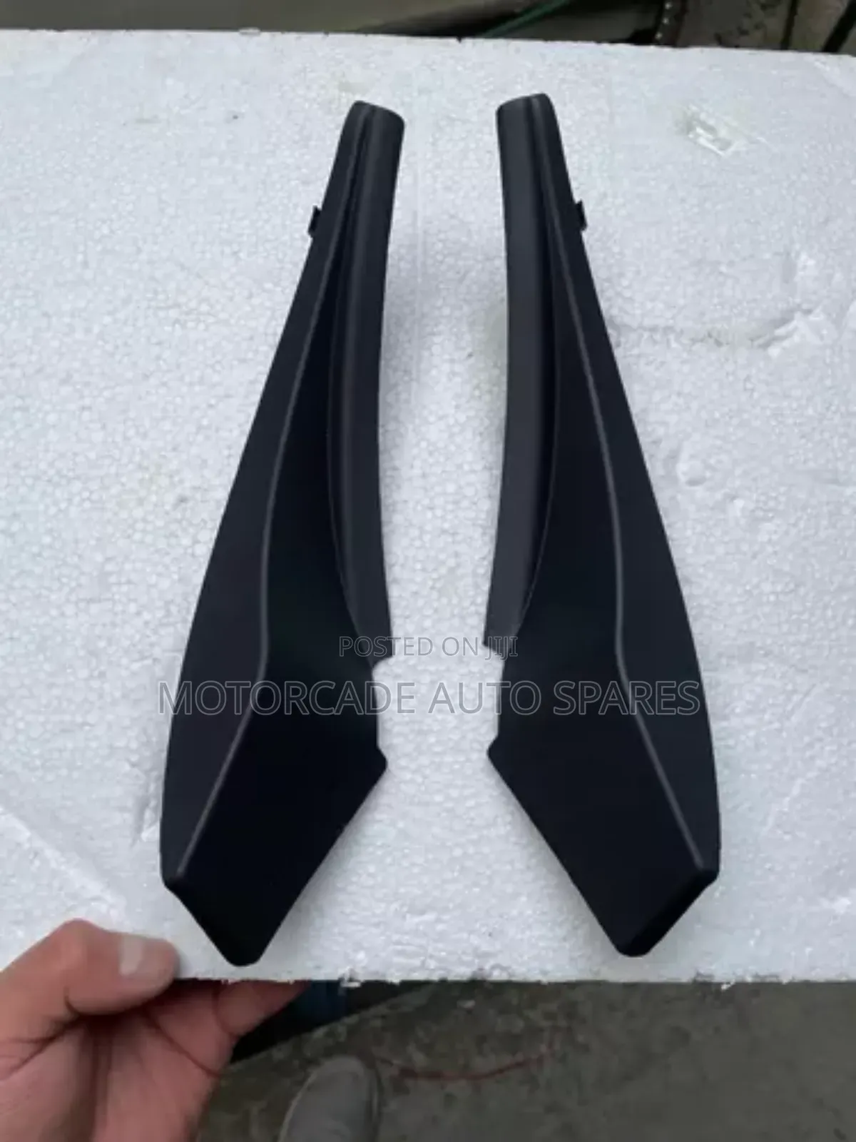 Mazda CX-5 2012-2016 Windscreen Finisher