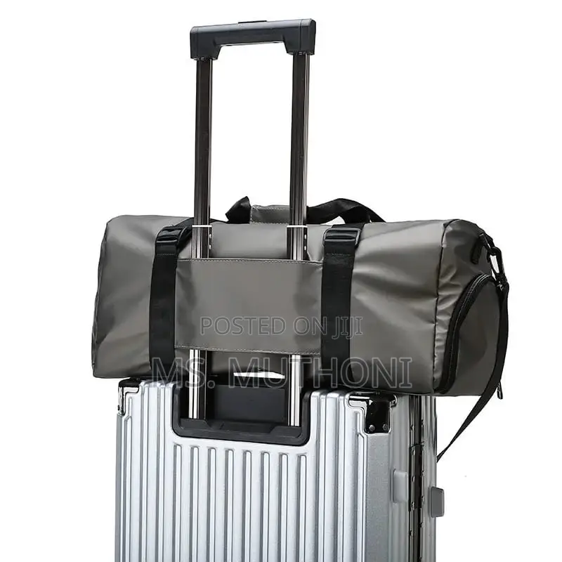 Unisex Waterproof Gym Bag.