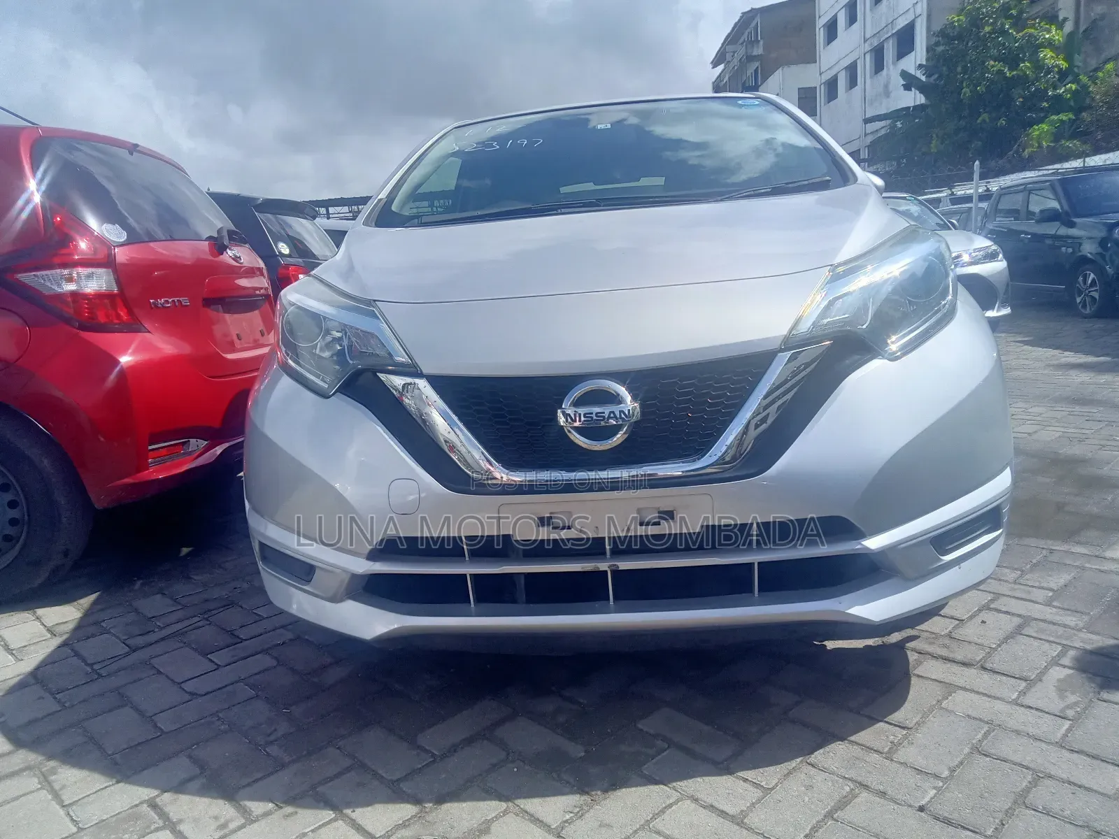 Nissan Note 2017 Silver