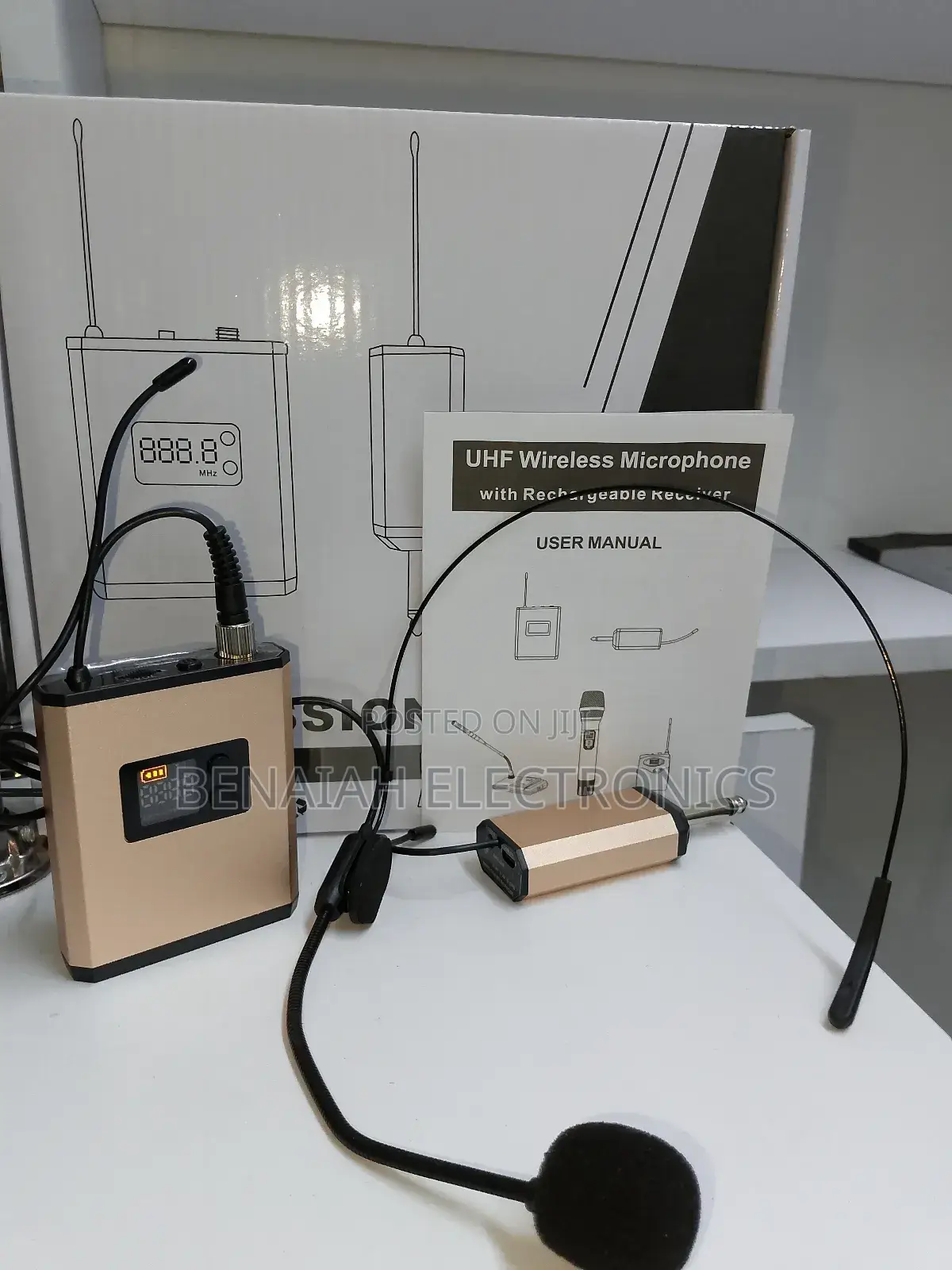 Good and Reliable Professional Wireless Headset Microphone