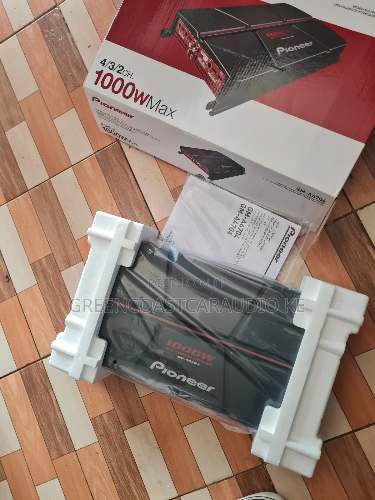 Pioneer Gm 6704 Amplifier, 1000 Watts