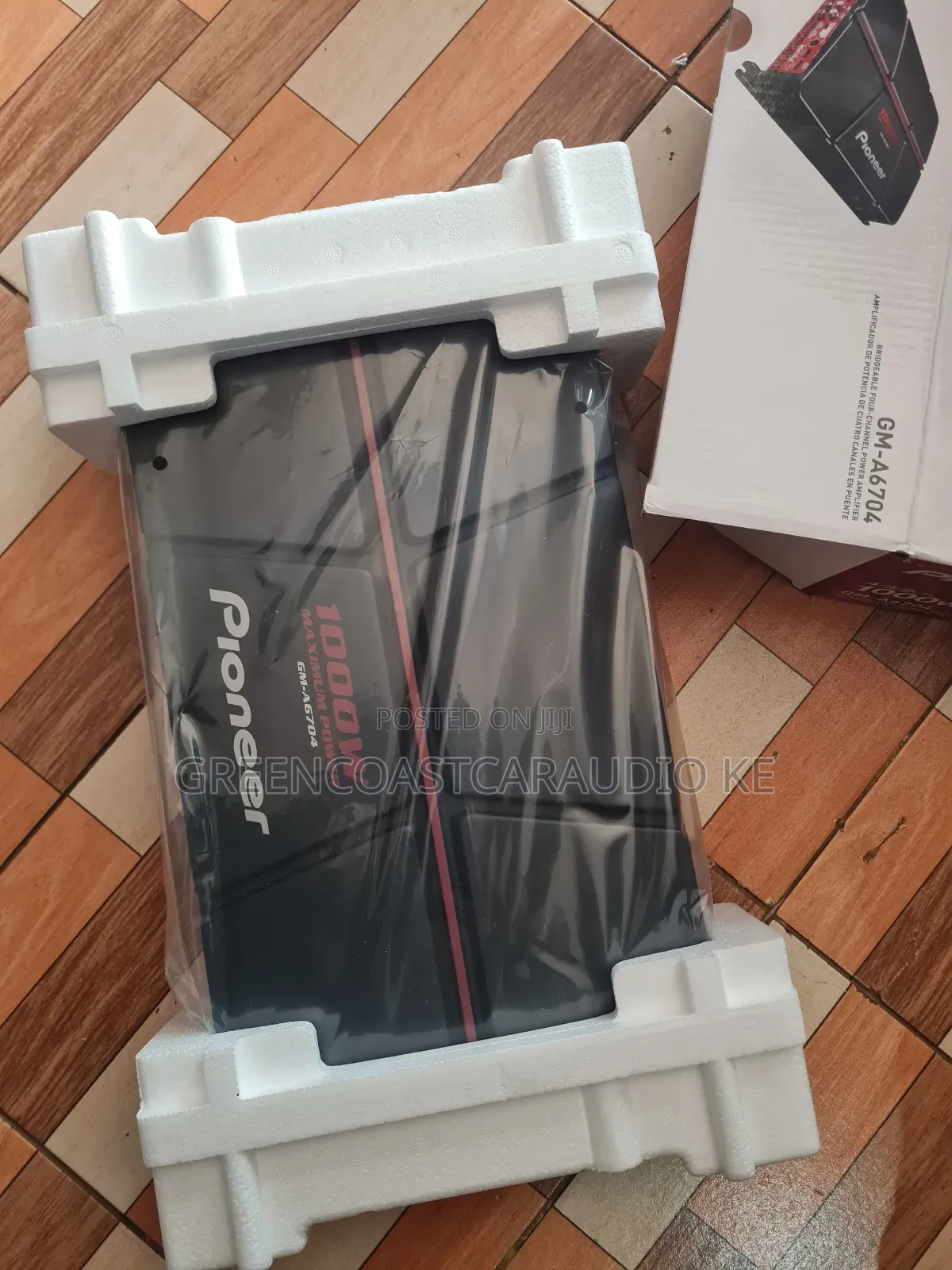 Pioneer Gm 6704 Amplifier, 1000 Watts