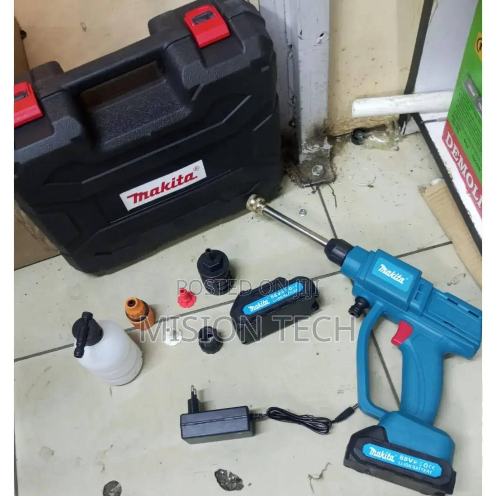 Makita Car Washer Gun