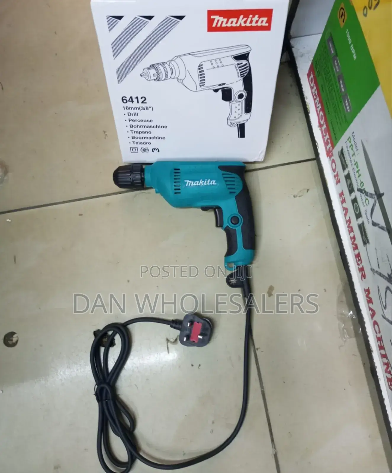 Makita Electric Drill 500w M6412