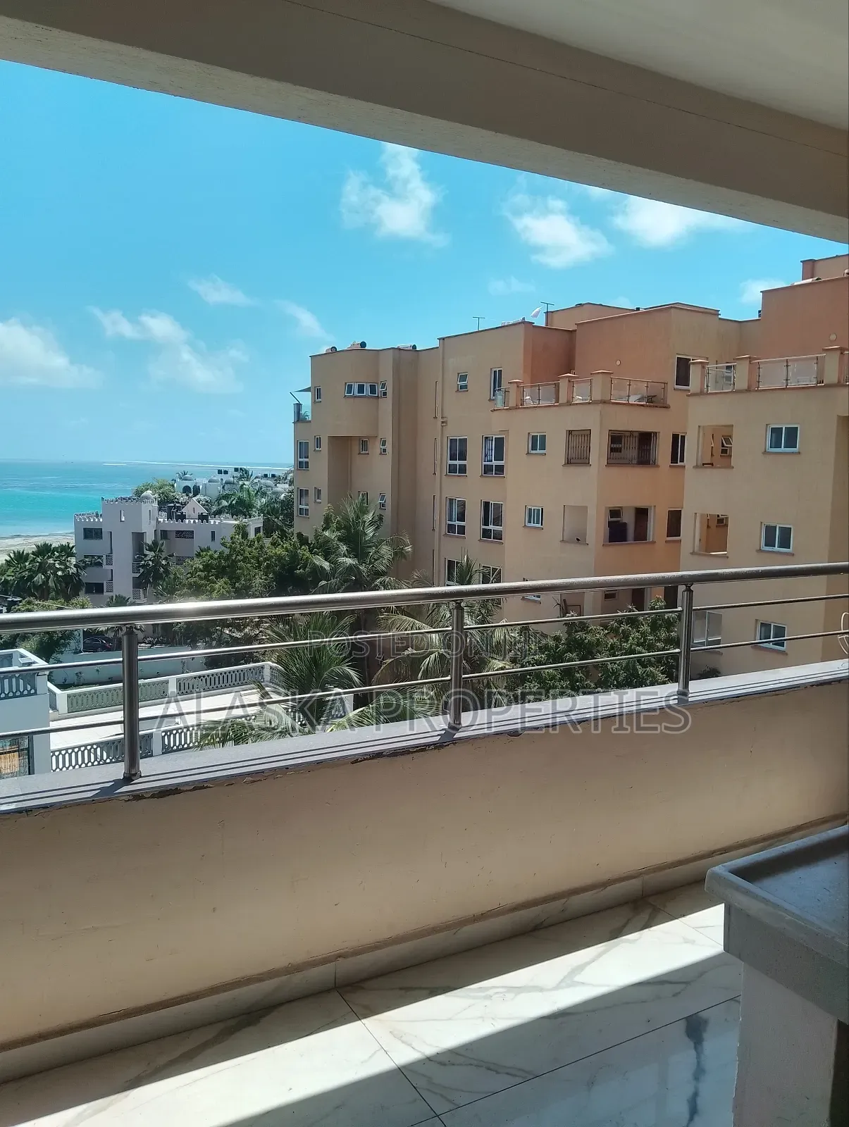 3bdrm Apartment in Nyali Estate for rent