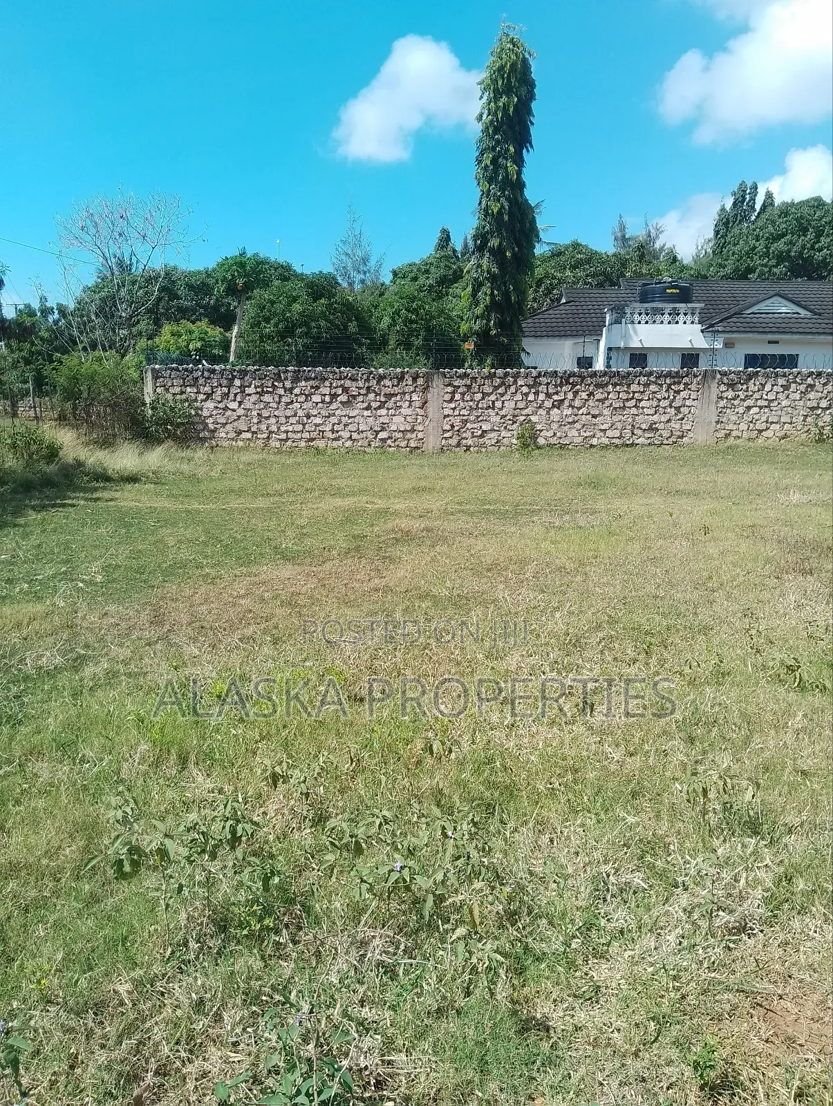 1/8 Acre Plot for Sale in Utange