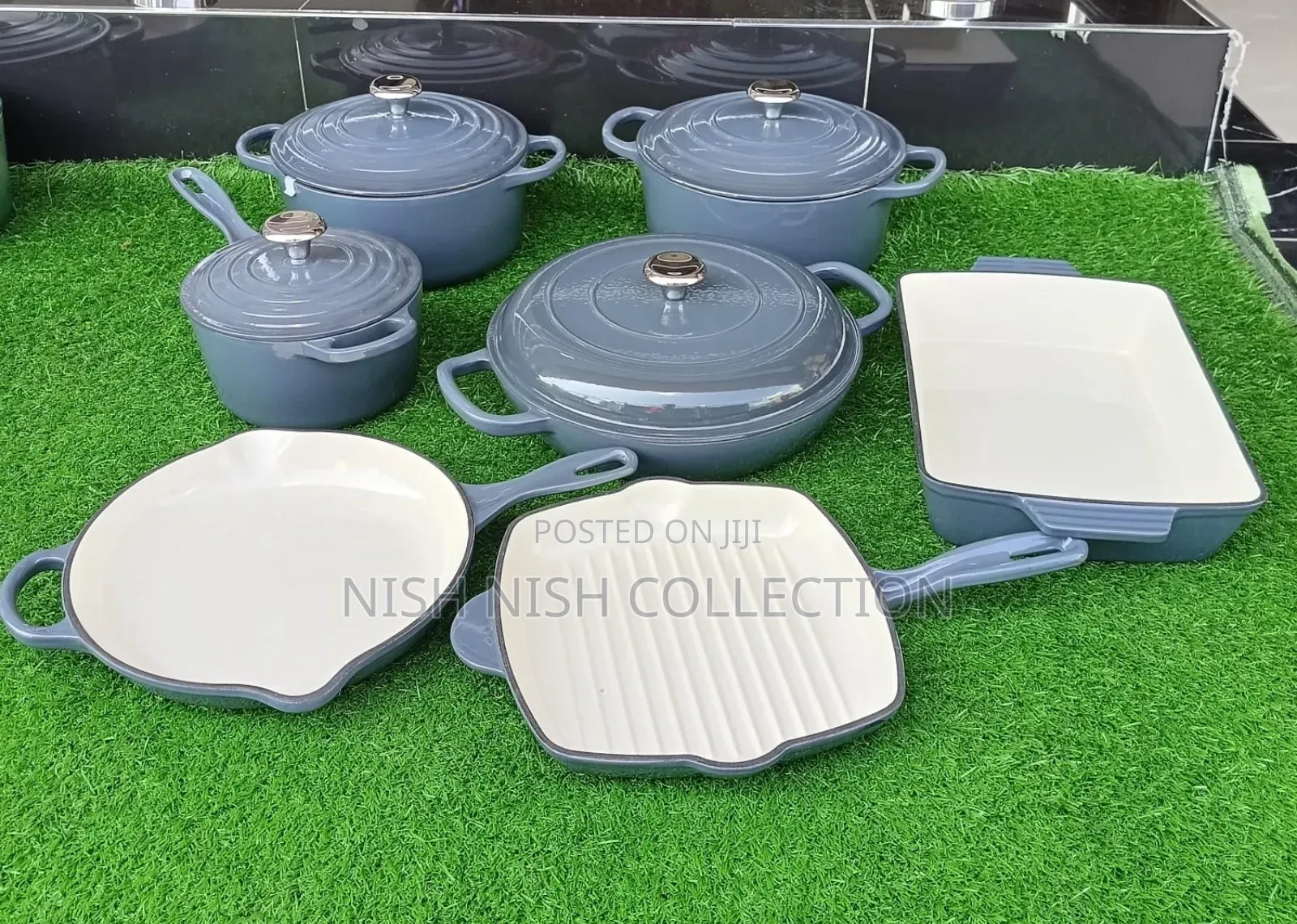 Cast Iron Cookware Set
