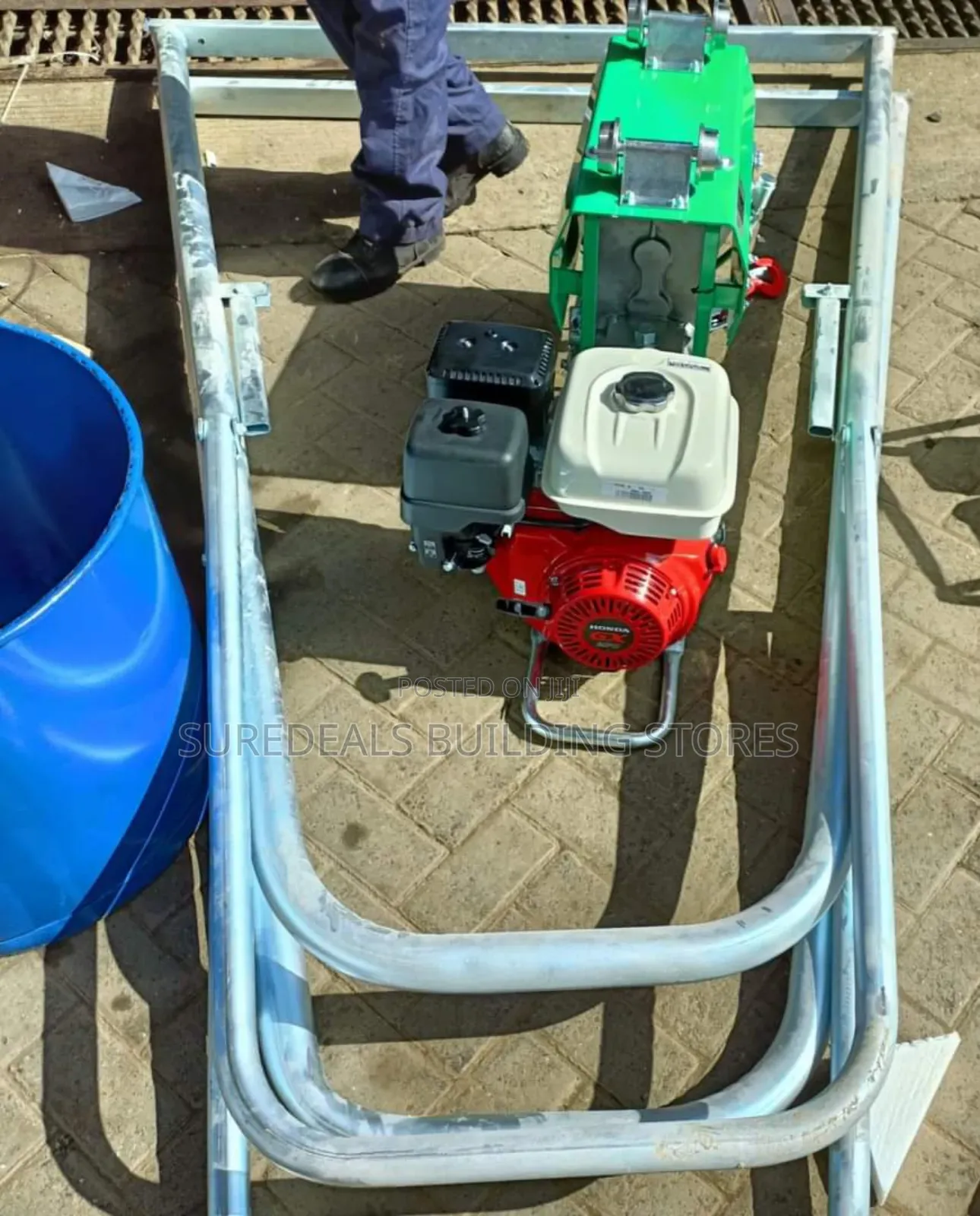 1 Tonne Concrete Hoist With Honda Gx270 Engine-(Lori Italy)