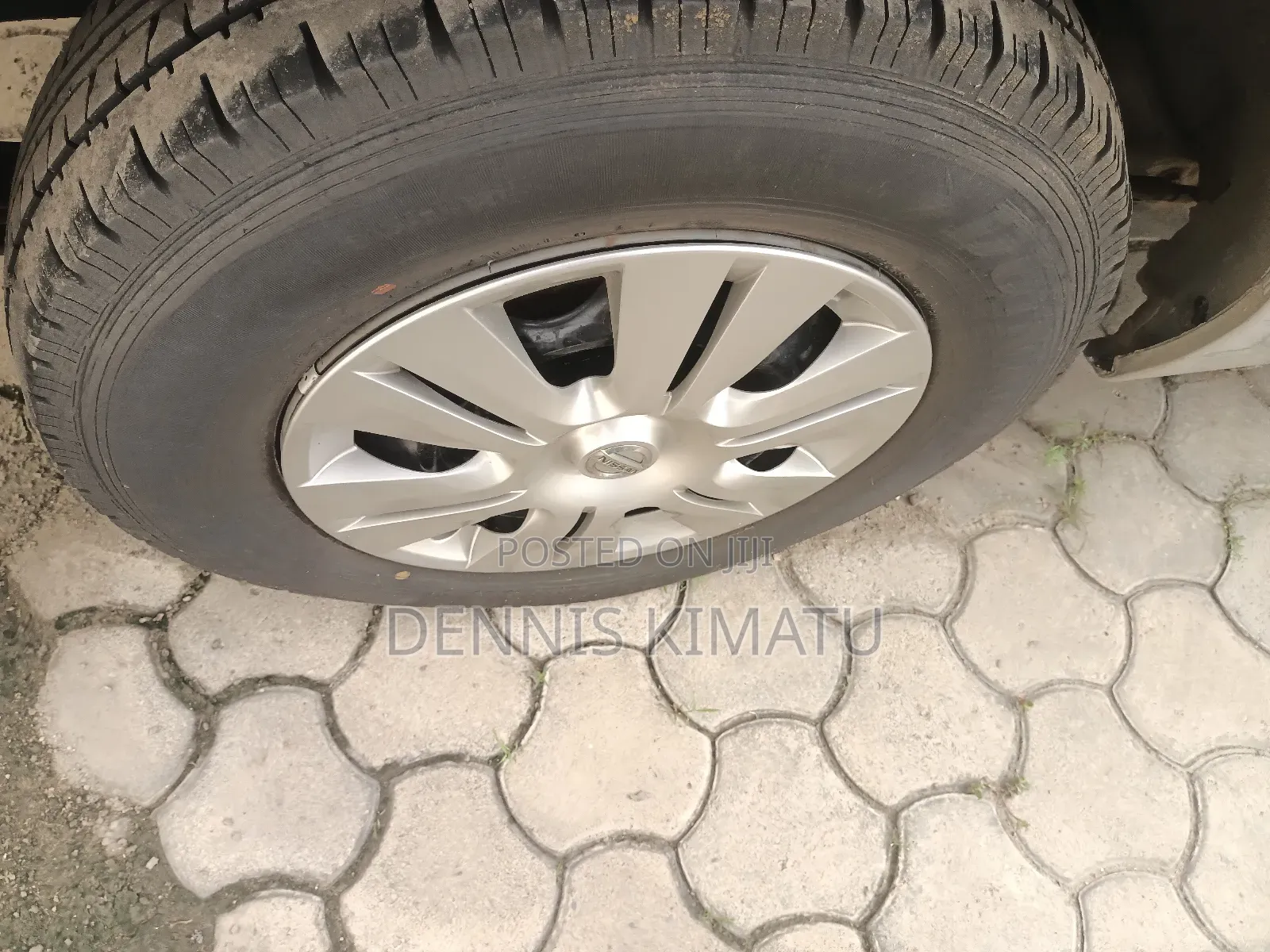Nissan Caravan (Urvan) 2017 Silver