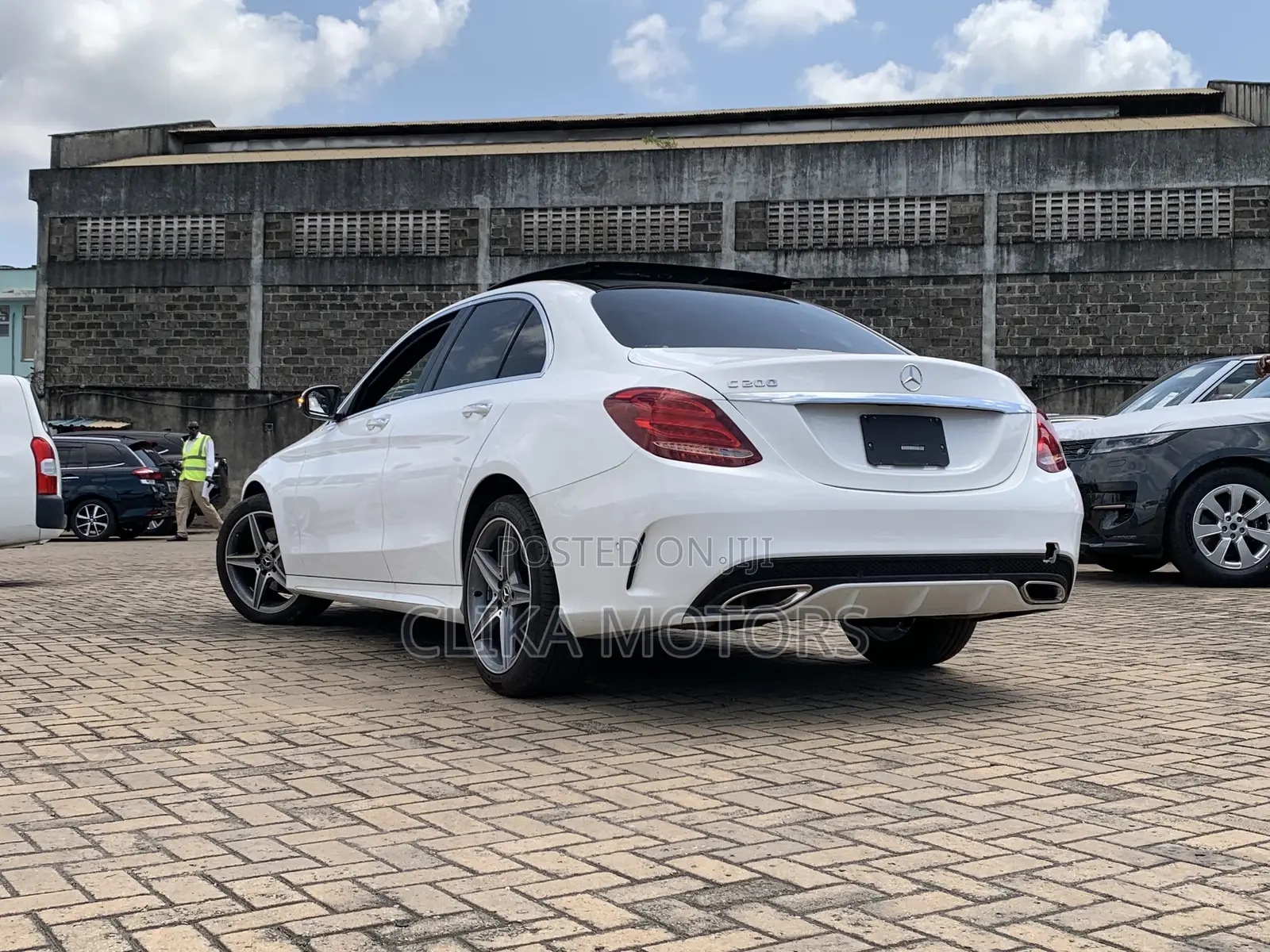 Mercedes-Benz C200 2018 Off white