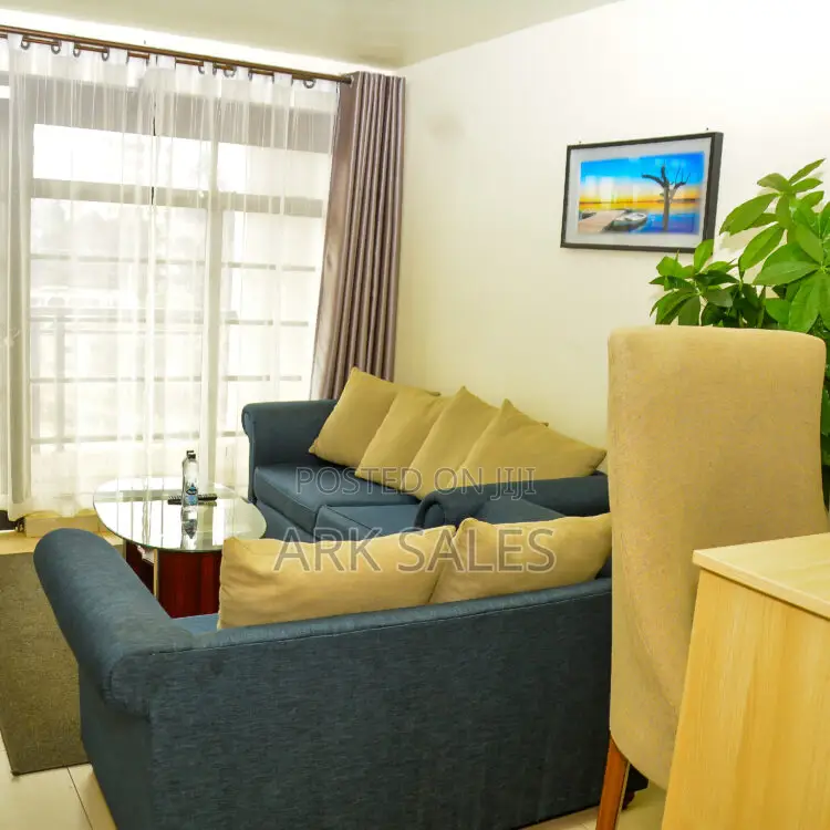 Studio, 1 and 2 Bedfoom Fully Furnished Airbnb Apartment