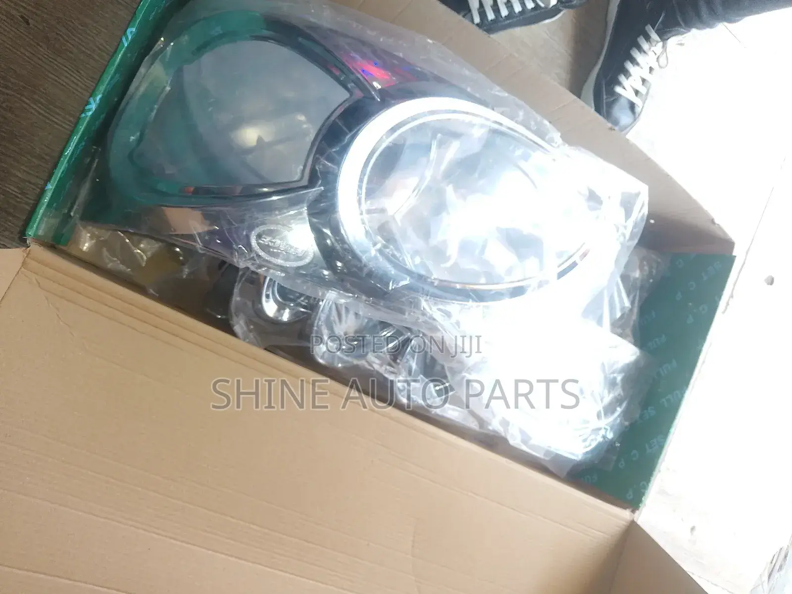 Box 7l / 9l Chrome Kit