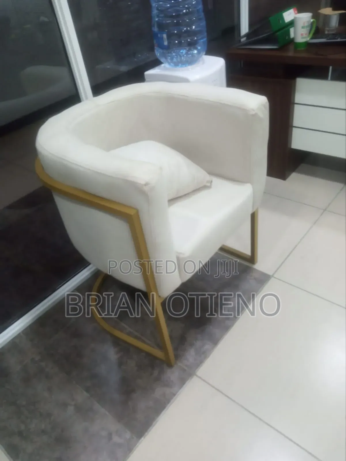 Styling Seats With a Pillow