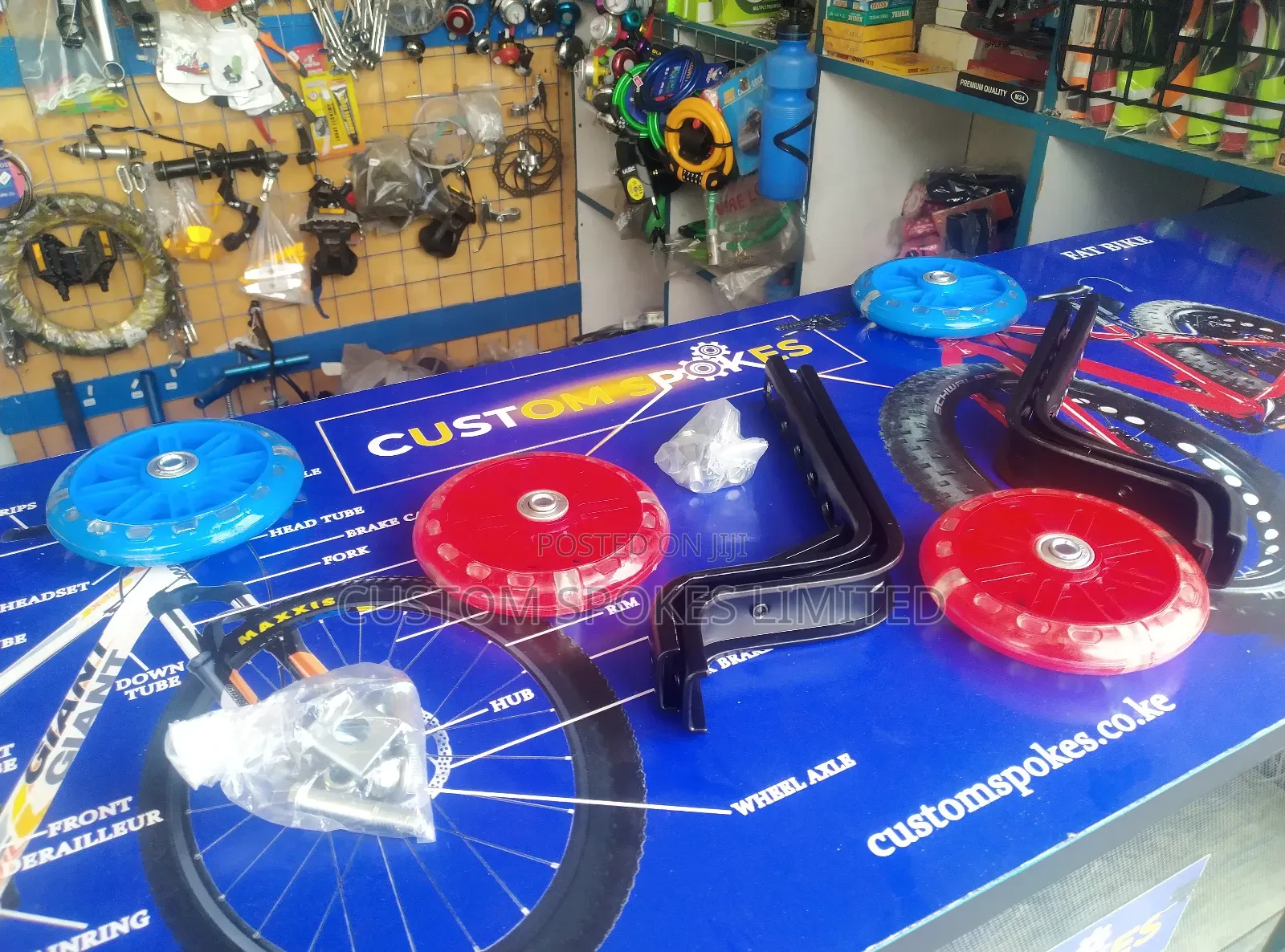 Motion Sensitive Glow Training Wheels