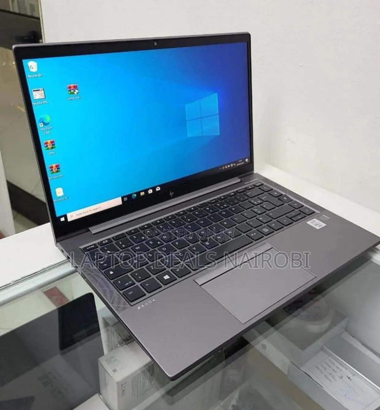 Laptop HP ZBook Firefly G8 16GB Intel Core I7 SSD 512GB