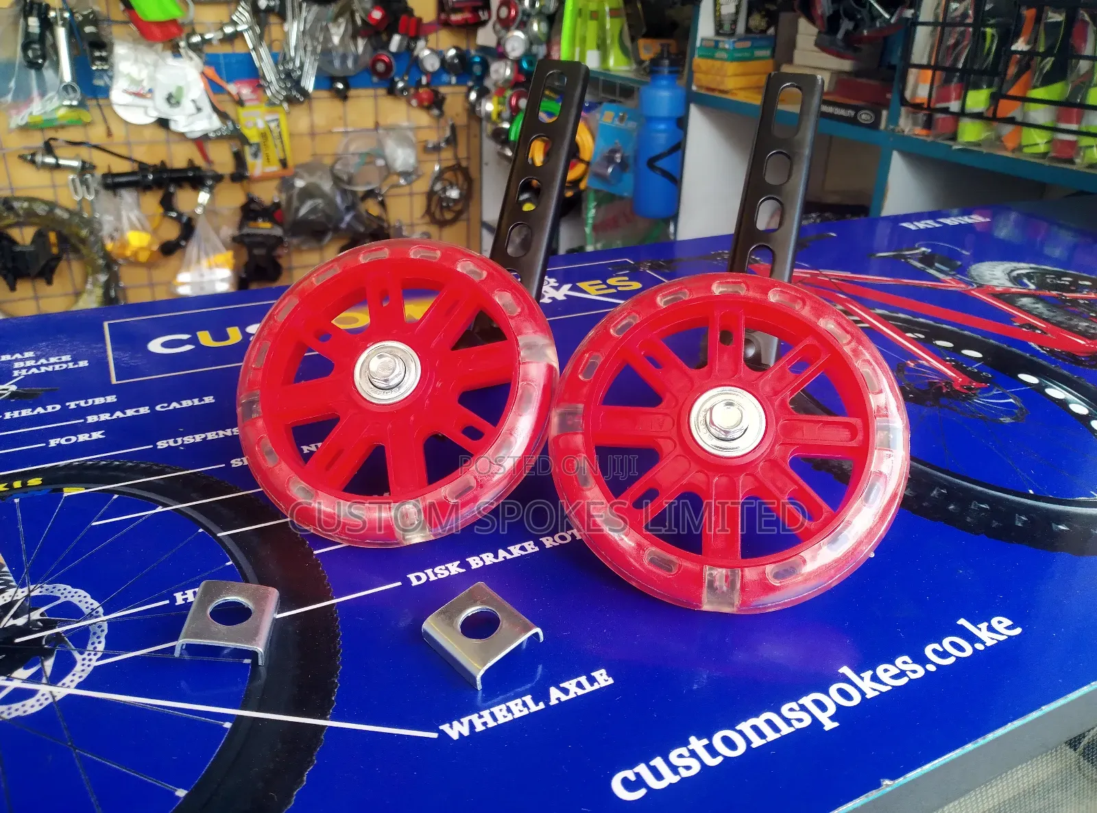 Motion Sensitive Glow Training Wheels