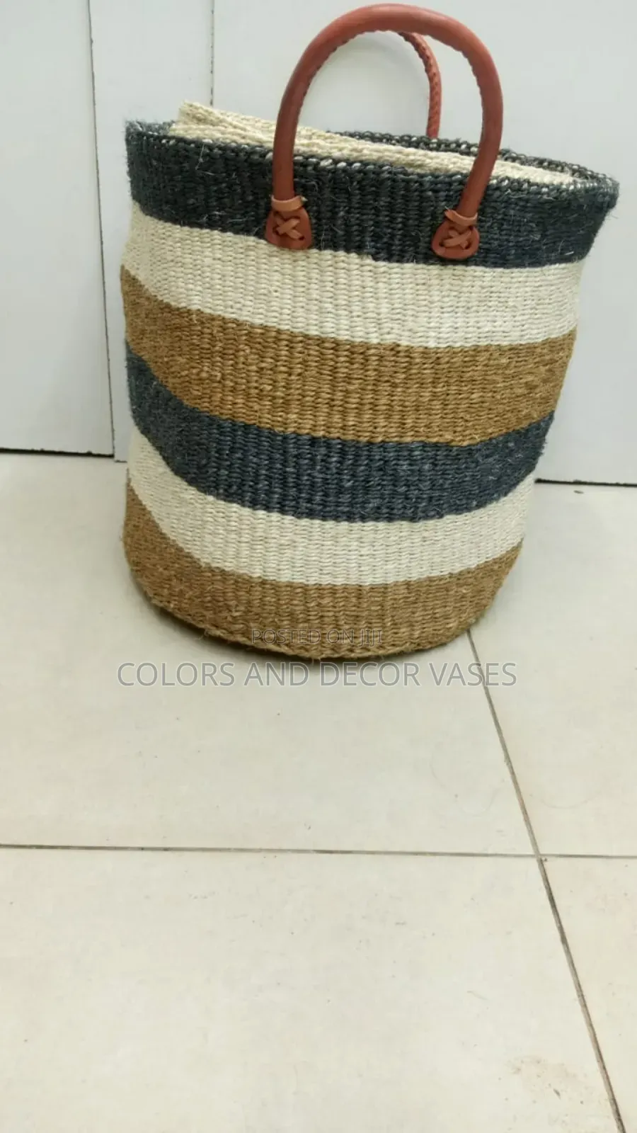 Laundry Basket Size 14