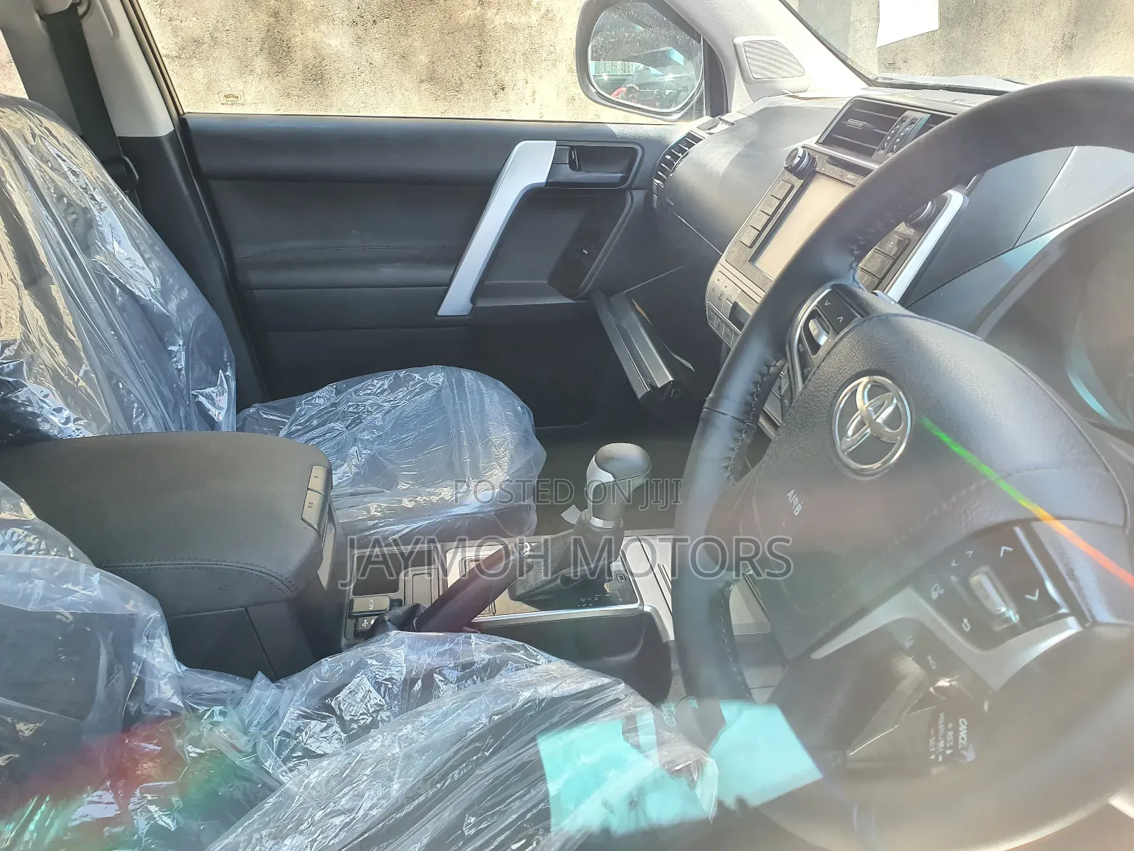 Toyota Land Cruiser Prado 2018 Silver