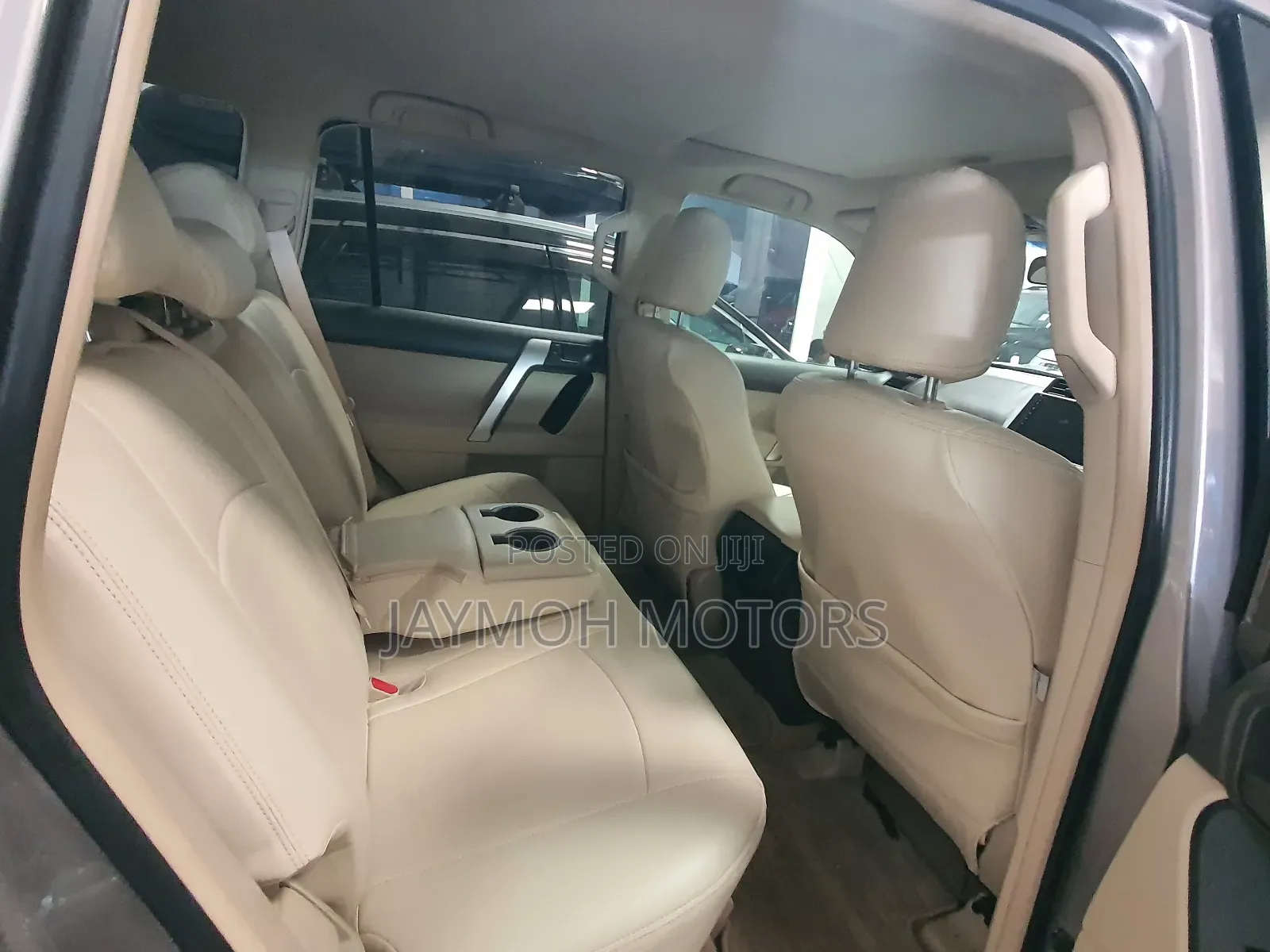 Toyota Land Cruiser Prado 2017 Gray